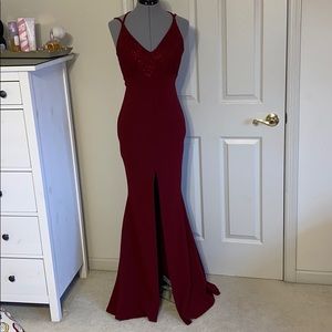 Windsor maroon mermaid long tank top lace dress